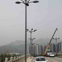 市電路燈